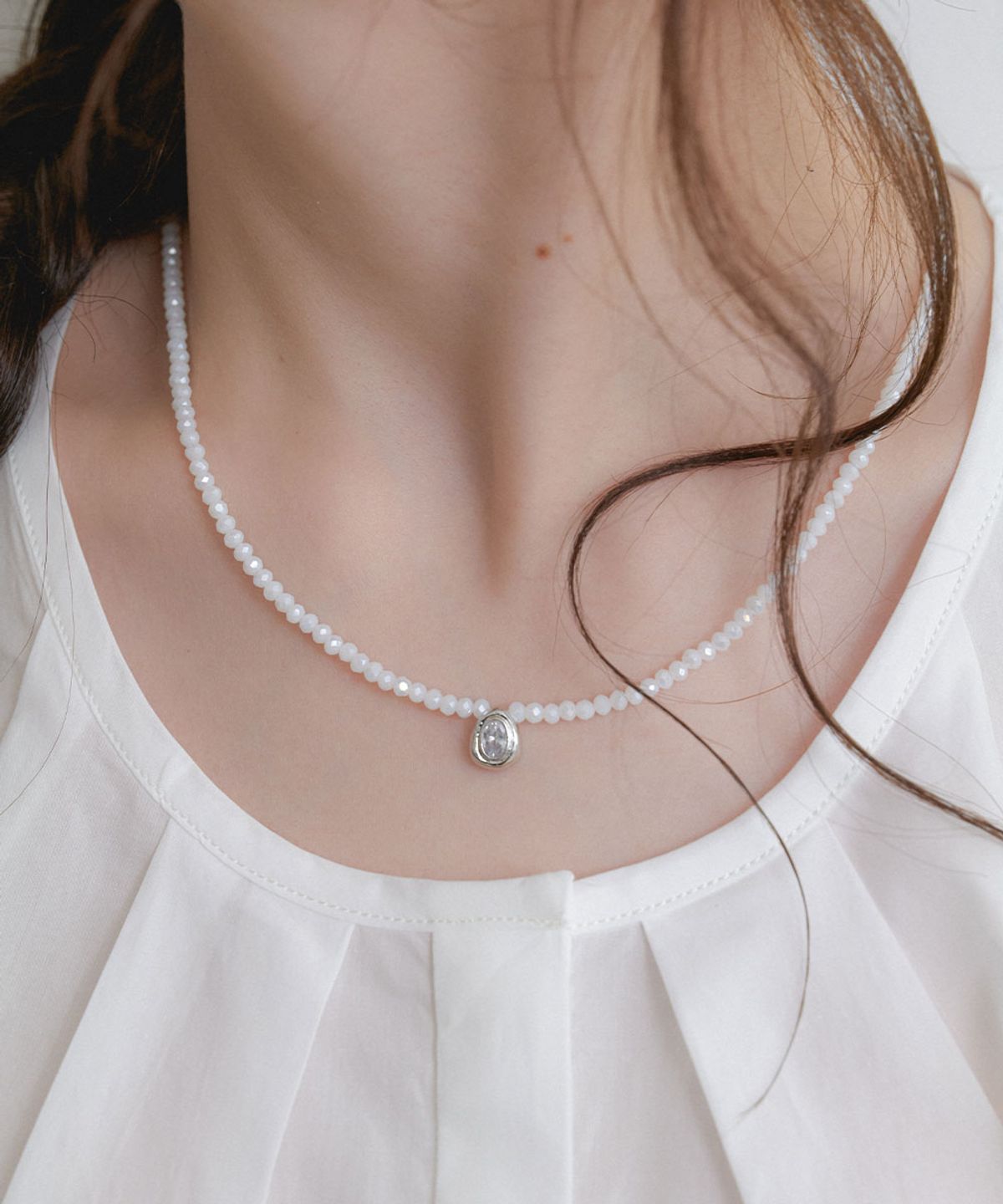 할렌(HALDEN) petit stone necklace (N057_silverwhite)