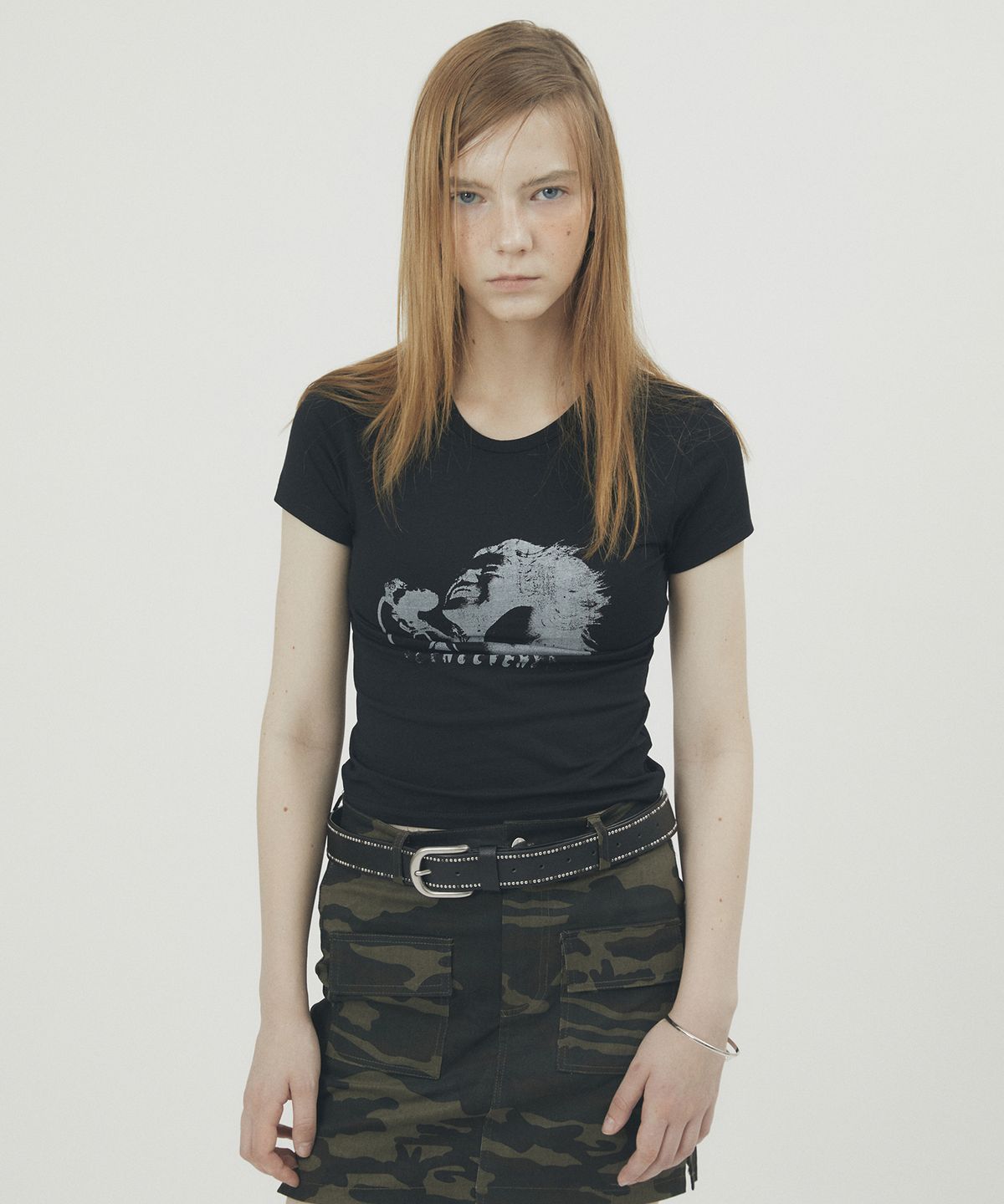 리트리버클럽(RETRIEVER CLUB) LINE STONE CROP TEE [BLACK]