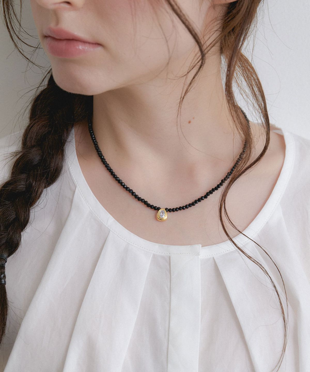 할렌(HALDEN) petit stone necklace (N057_goldblack)