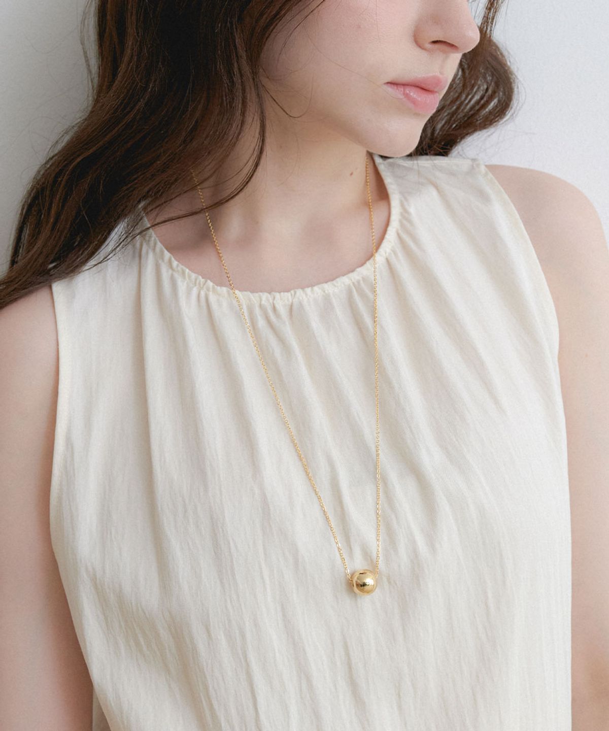 할렌(HALDEN) bold round pendant necklace (N059_gold)