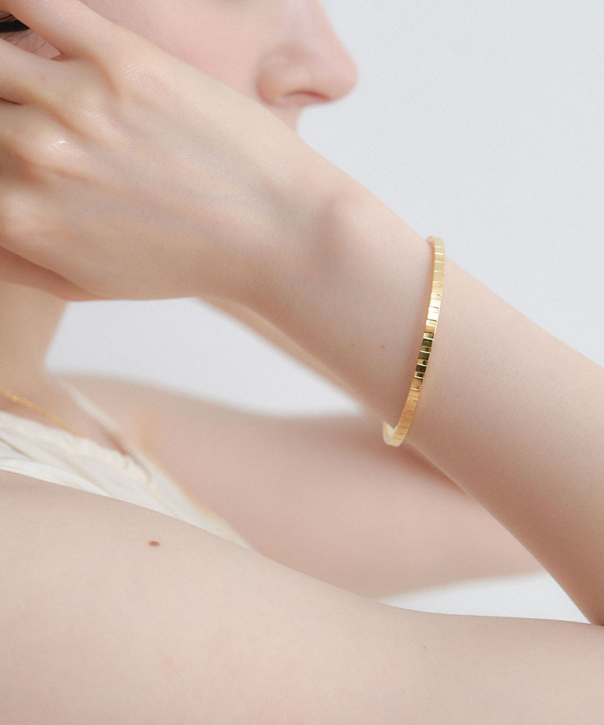할렌(HALDEN) slim line bangle bracelet (W013_gold)
