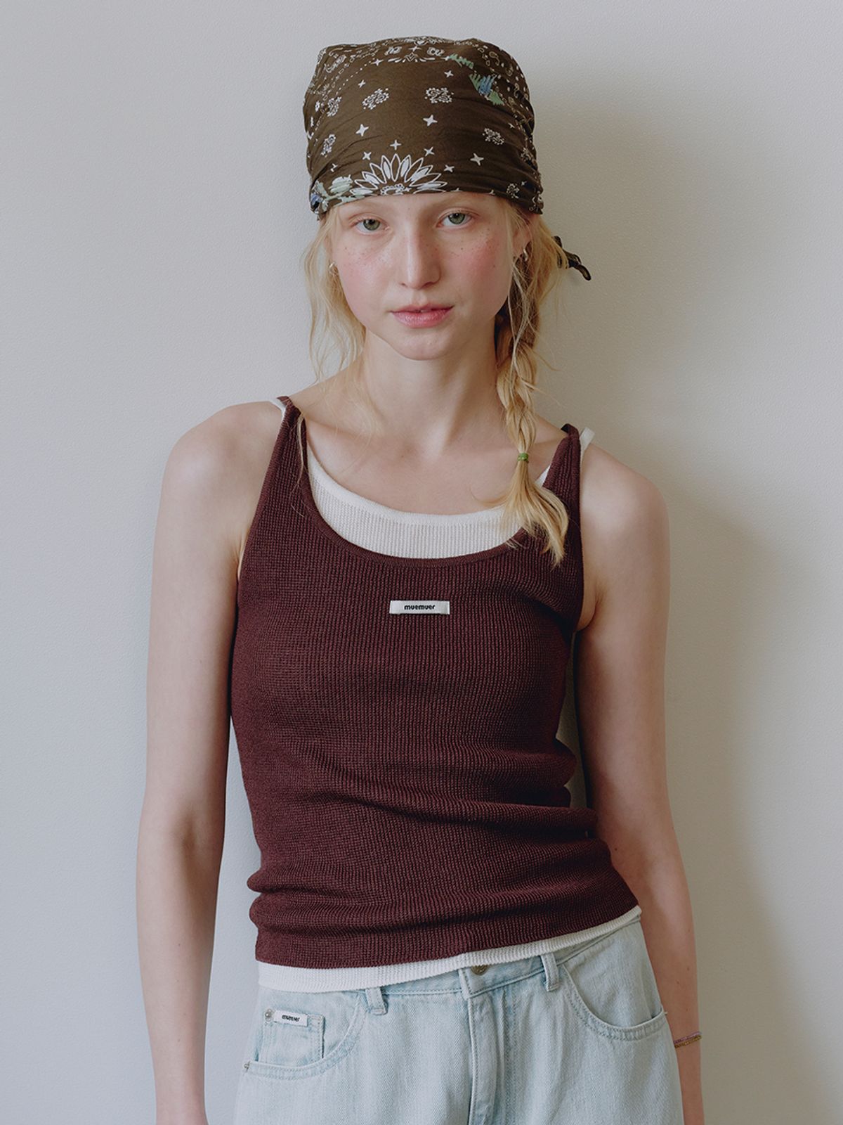 뮈뮈에르(MUEMUER) Sleeveless Boat Neck Knit MU2634KV301M