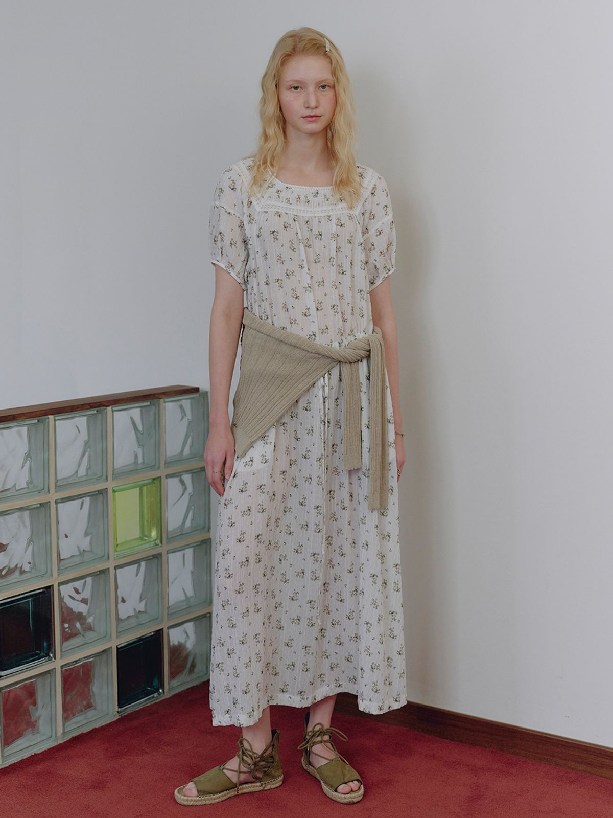 뮈뮈에르(MUEMUER) Cottage Flower Dress MU2634OP306M