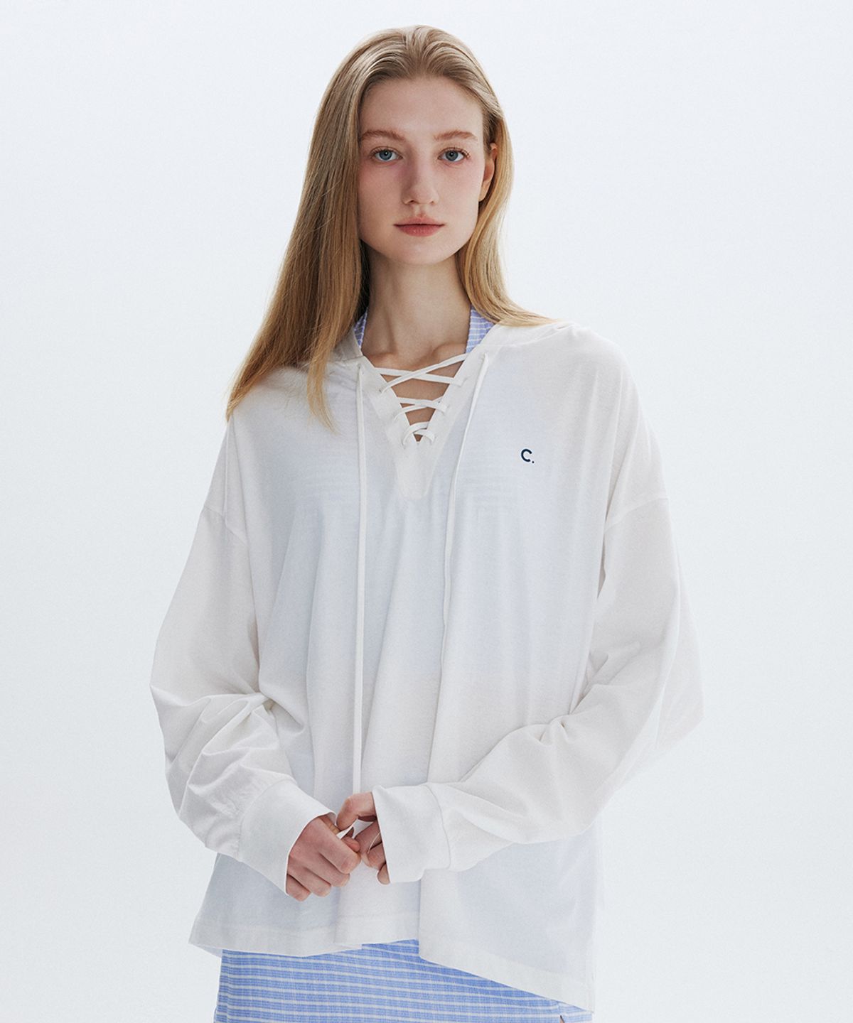 클로브(CLOVE) [26SM clove] Deep V Lace-Up Cotton Top (White)