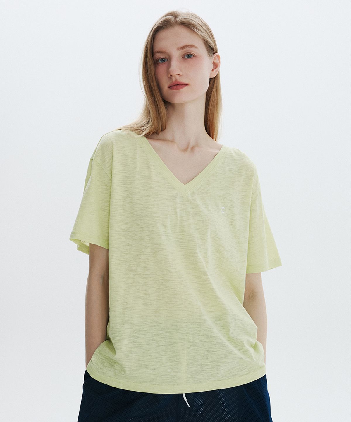 클로브(CLOVE) [26SM clove] Loose Fit V-Neck T-Shirt (Lime)