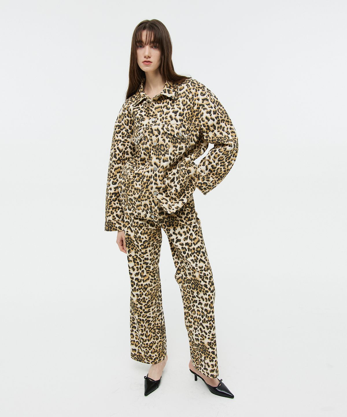 베데르미(VEDERMI) leopard denim trucker jk