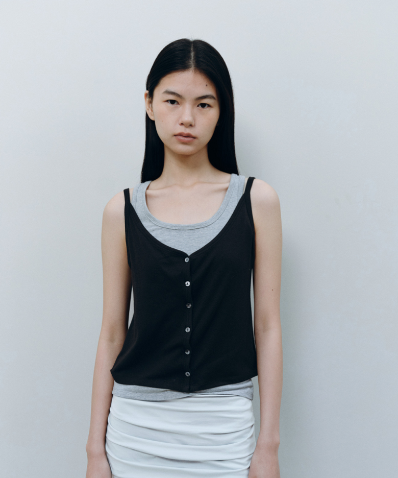 LAYERED BUTTON SLEEVELESS, MULTI