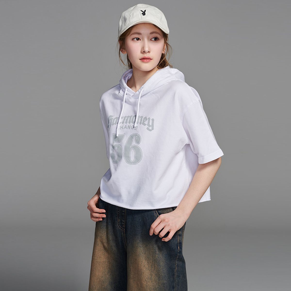 에꼴리에(ECOLIER) 5부데끼컷팅 크롭후드티(26B5483)