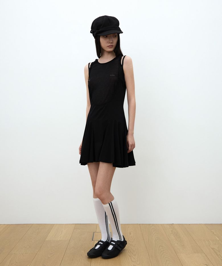 Back Strap Flare Dress / Black