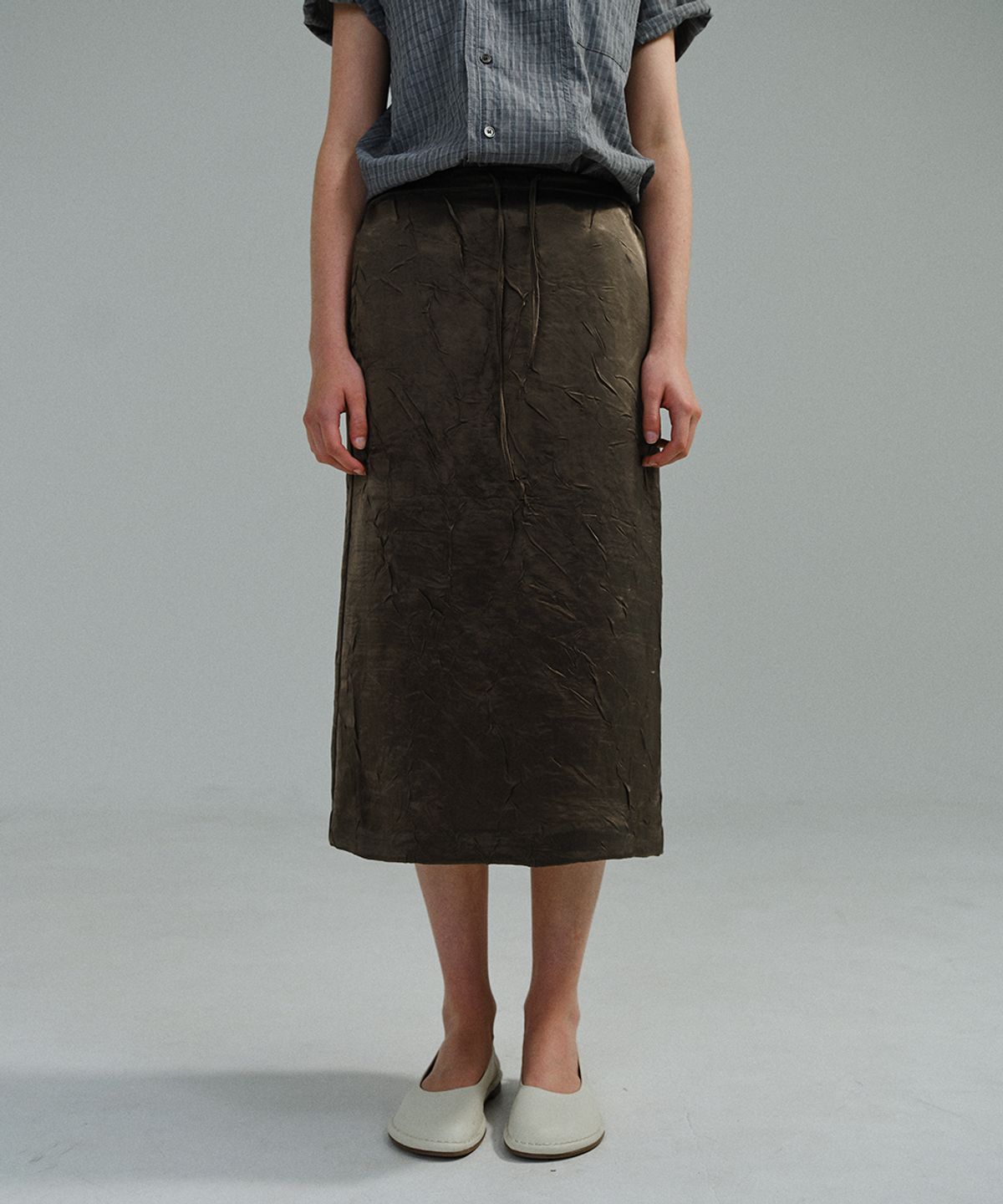 아우브아워(AUBOUR) putty satin skirt (brown)