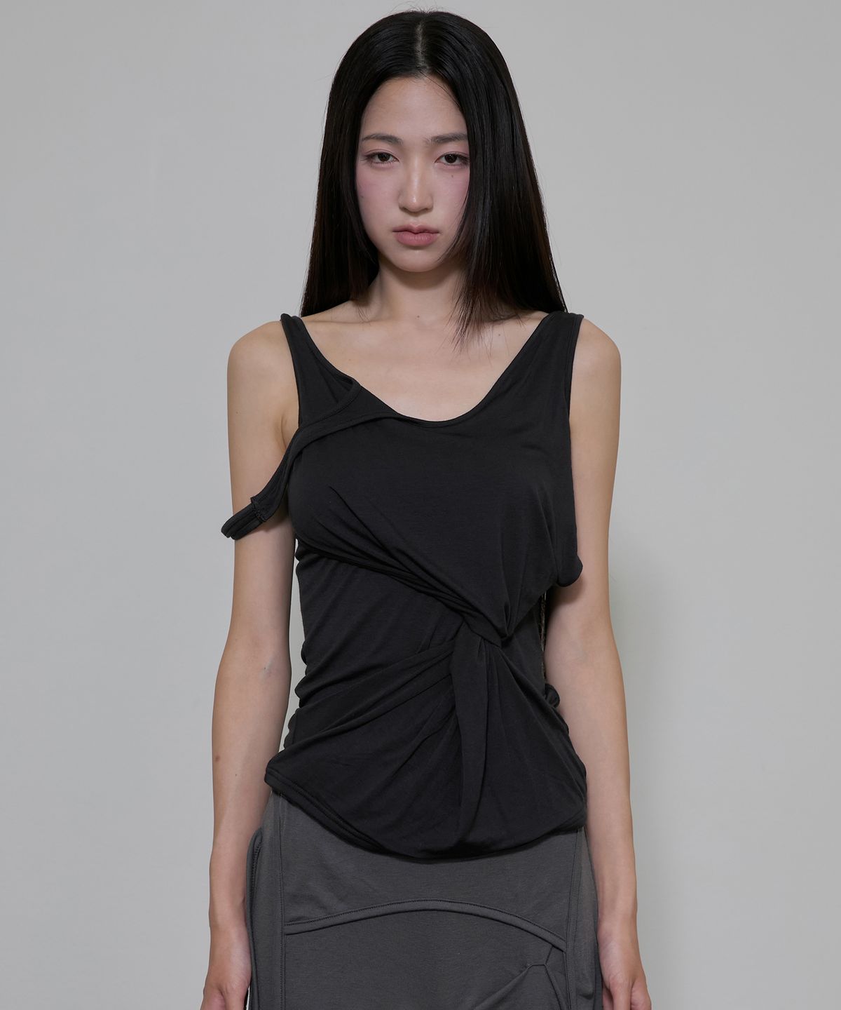 플레어업(FLAREUP) Asymmetrical Sleeveless (FL-173_Black)