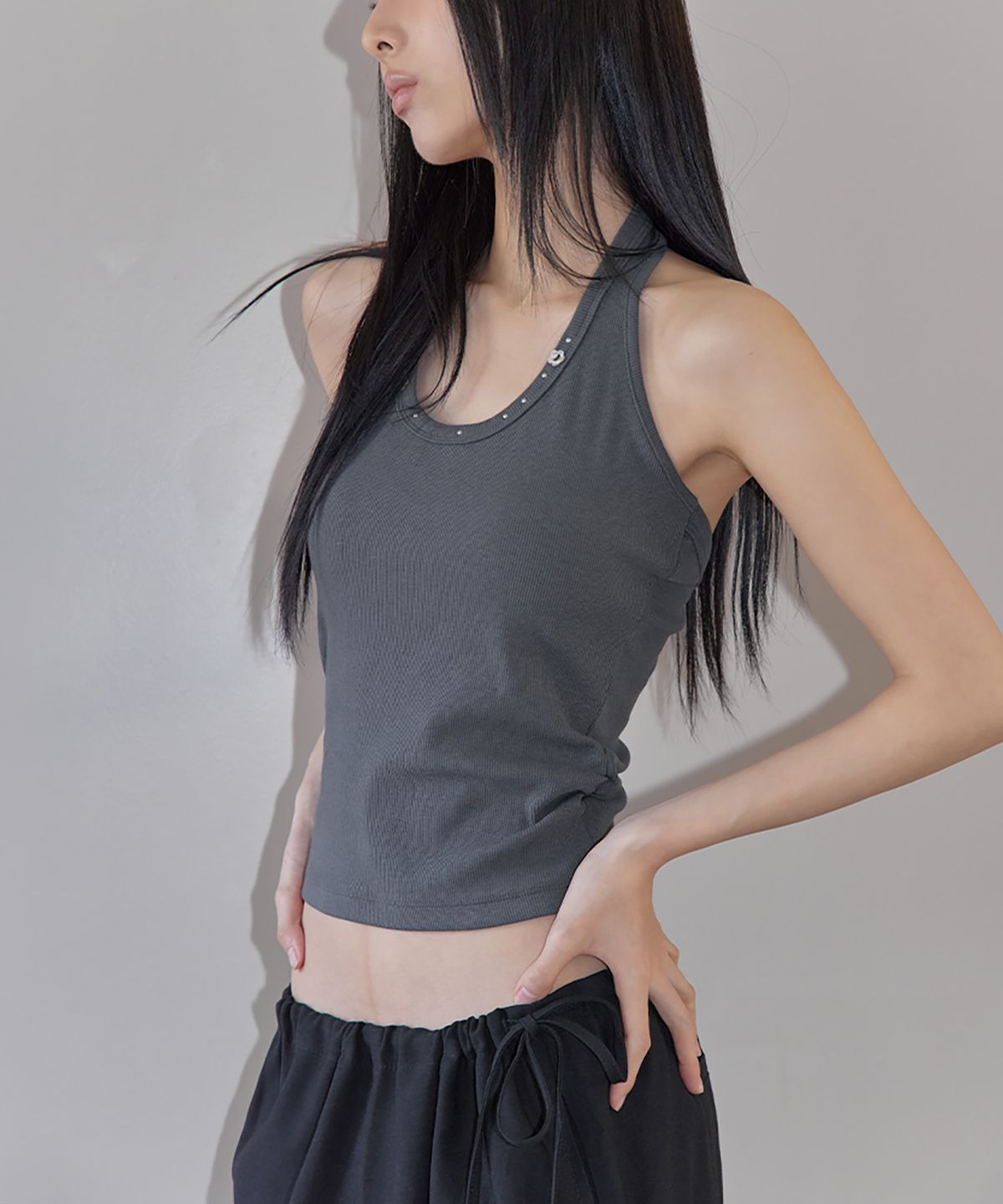런던다다(LONDONDADA) Stud Shirring Halter Neck Top, CHARCOAL