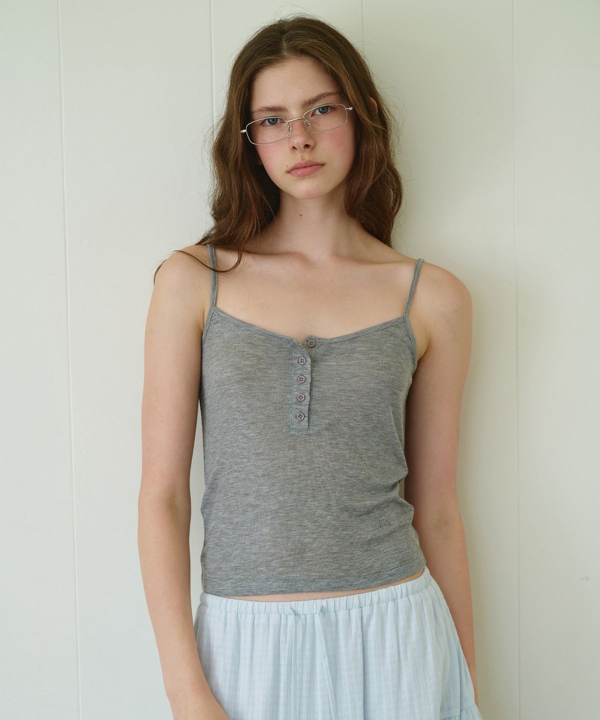 로라로라(ROLAROLA) BUTTON SLEEVELESS M/GRAY