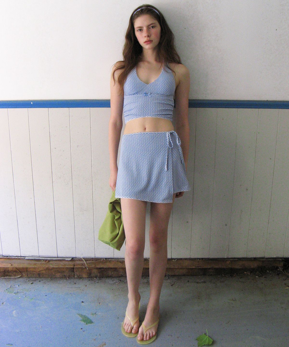 로라로라(ROLAROLA) CHECK HALTER NECK BIKINI SET BLUE