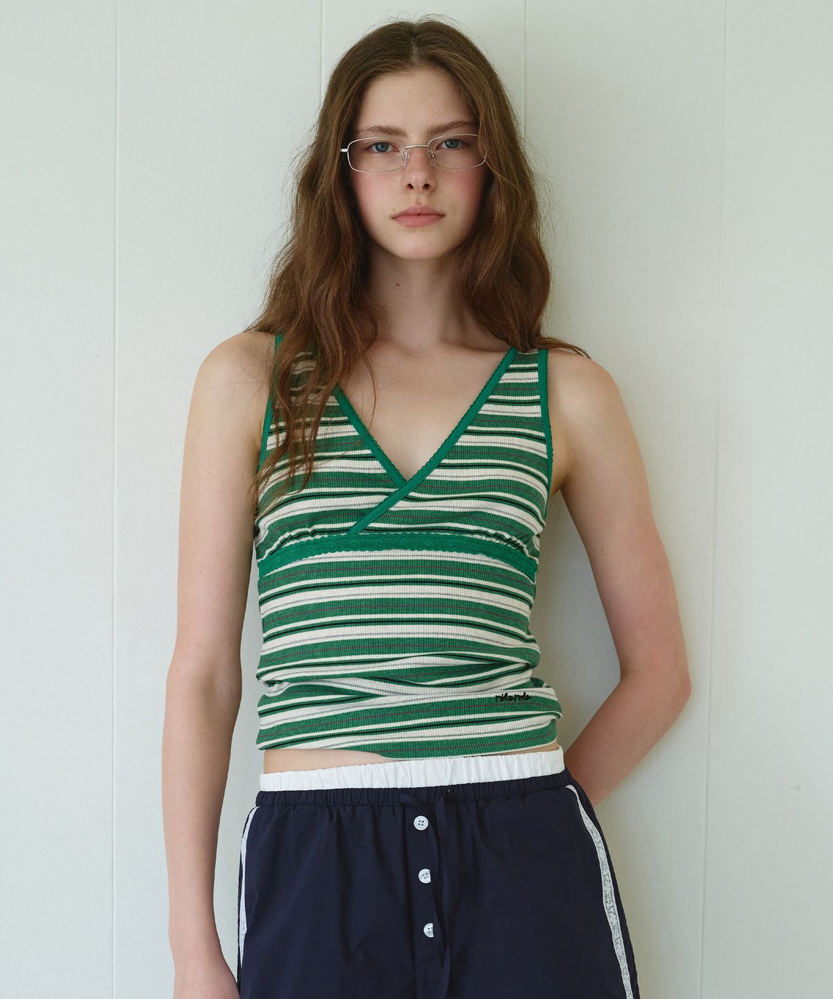 로라로라(ROLAROLA) MULTI STRIPE SLEEVELESS GR+IV