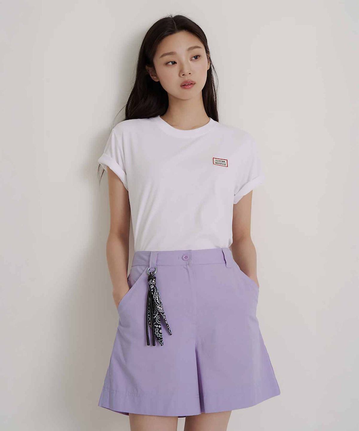 빈폴 레이디스(BEANPOLE LADIES) [HUNTER] 솔리드 오버핏 반소매 티셔츠  화이트 (BF6642K021)