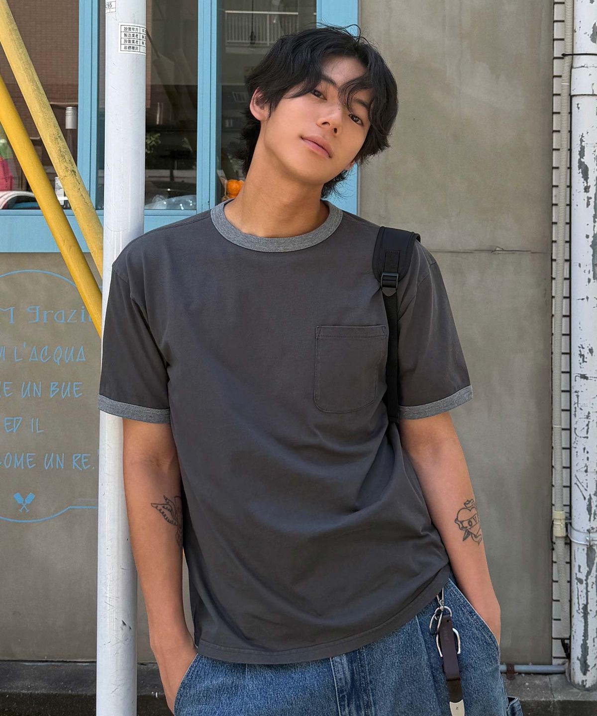 더블유엠씨(WMC) [크롭] 미네랄 워싱 링거 티셔츠_CHARCOAL GREY