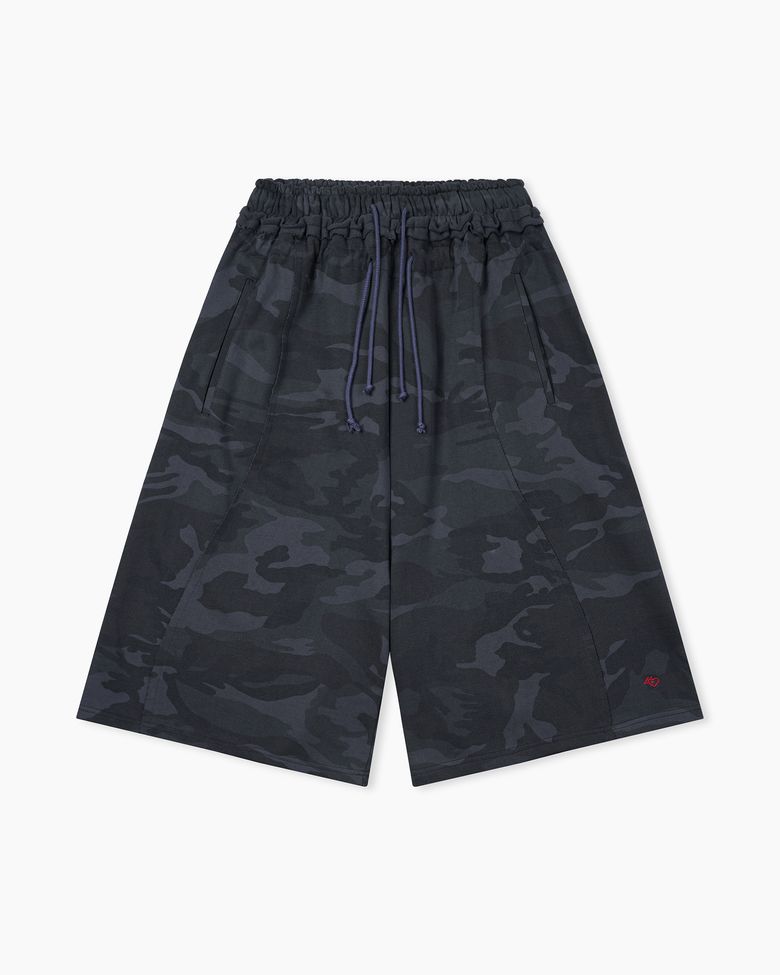 EDDY CAMO BERMUDA SWEATSHORTS