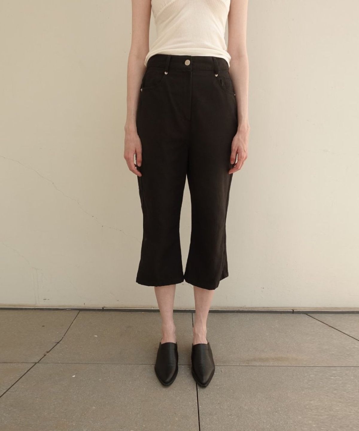 네이로(NAYRO) Carpenter Capri Pants (Black)
