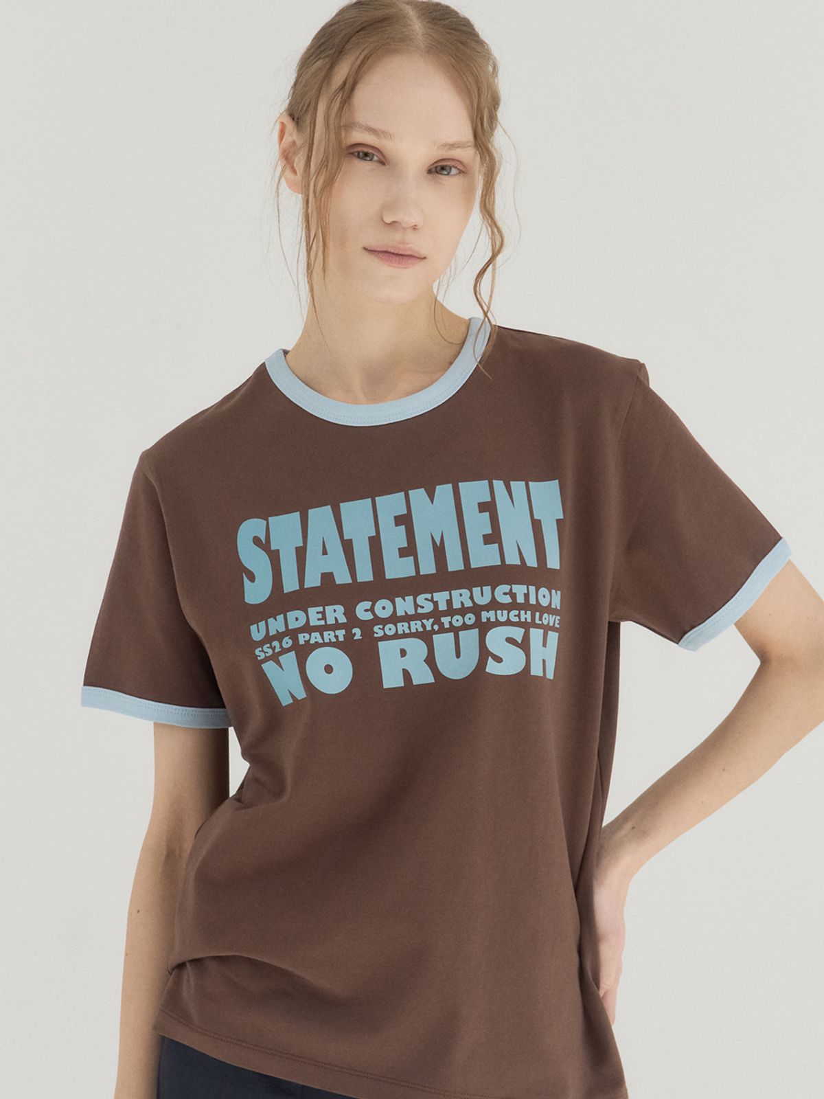 쏘리, 투 머치 러브(SORRY, TOO MUCH LOVE) No Rush Club Ringer Tee_Brown
