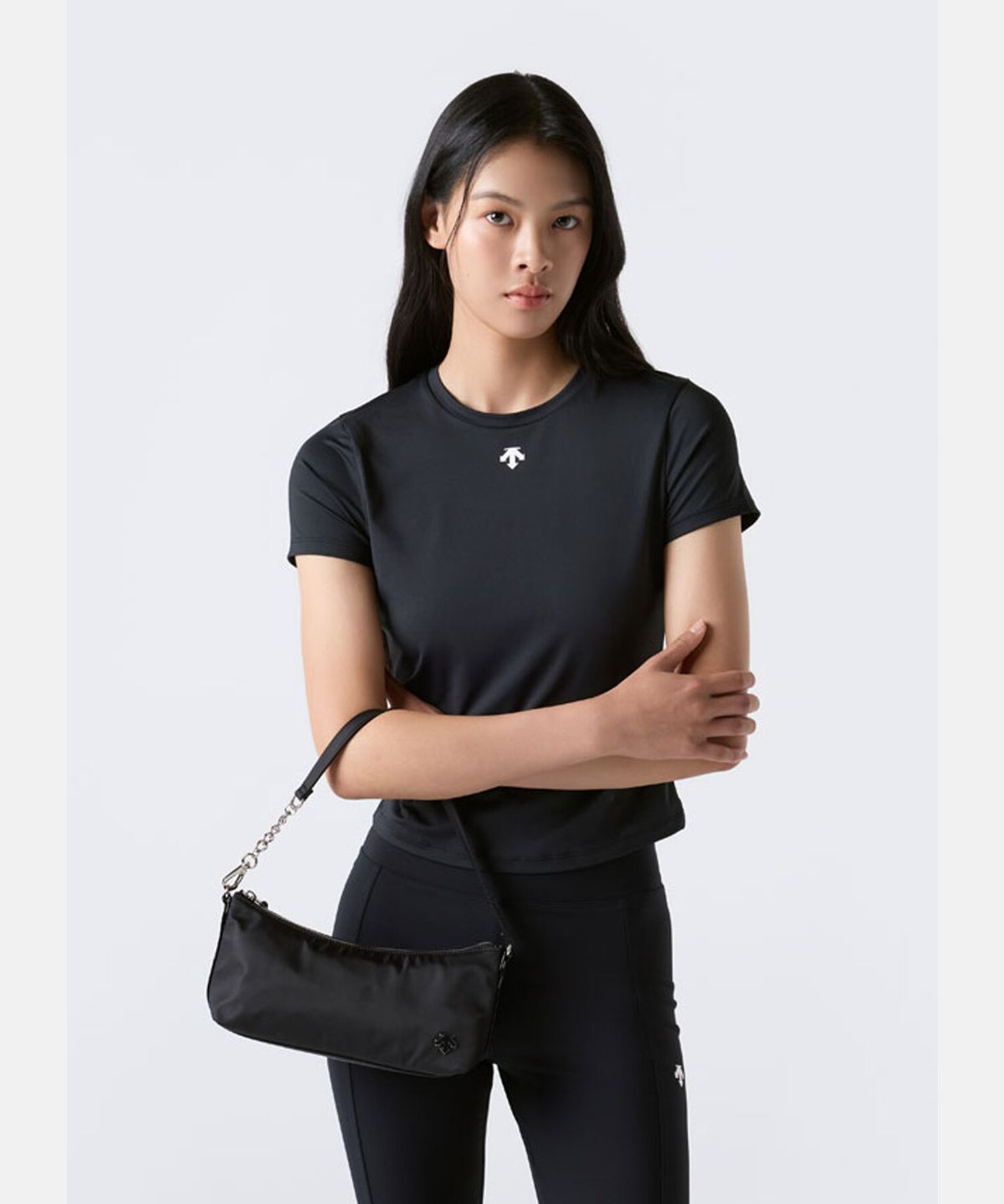 데상트(DESCENTE) 여성 미니 토트백 블랙 SR322UBG71
