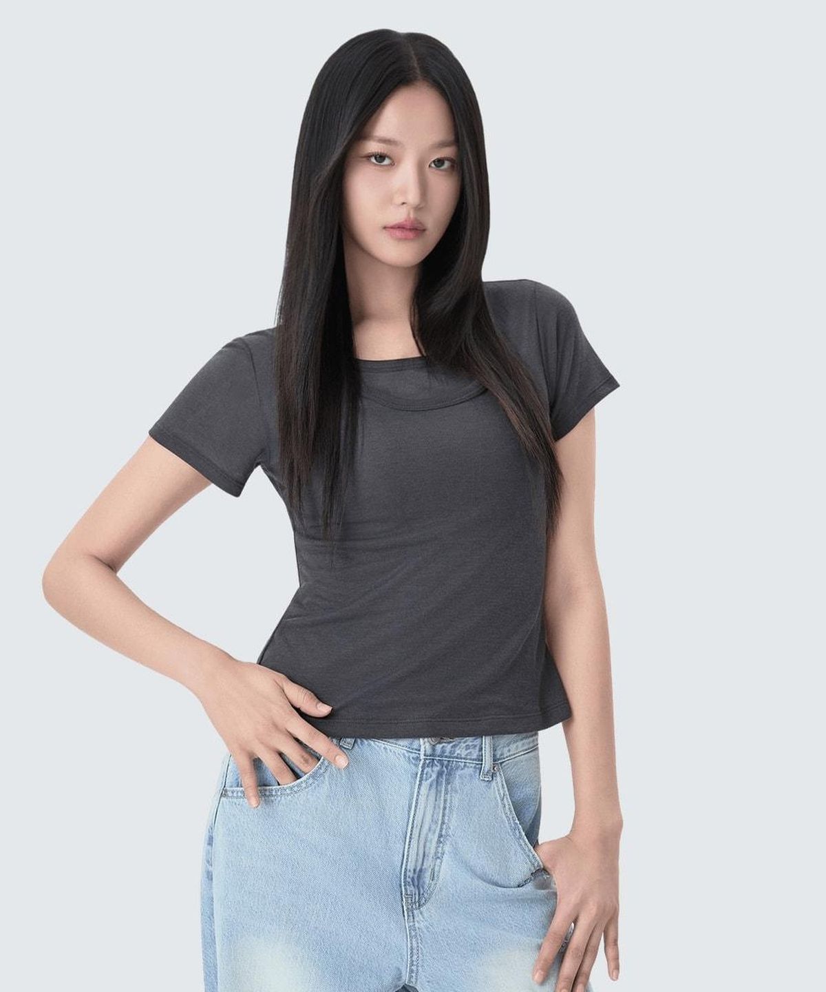 미쏘(MIXXO) 홀터넥 시스루 반팔 티셔츠 RE HWG54QA_MIWHWG77RA