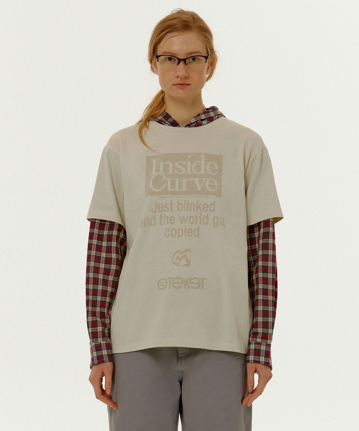 테켓(TEKET) Flicker Layered Hooded Tee Ivory