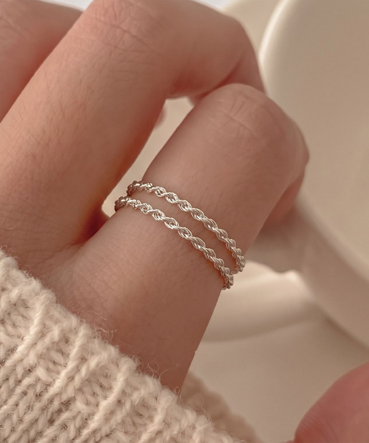 엘렌쥬얼리(HELENE JEWELRY) 925 실버 Silver 트위스트 로프 체인 은 반지