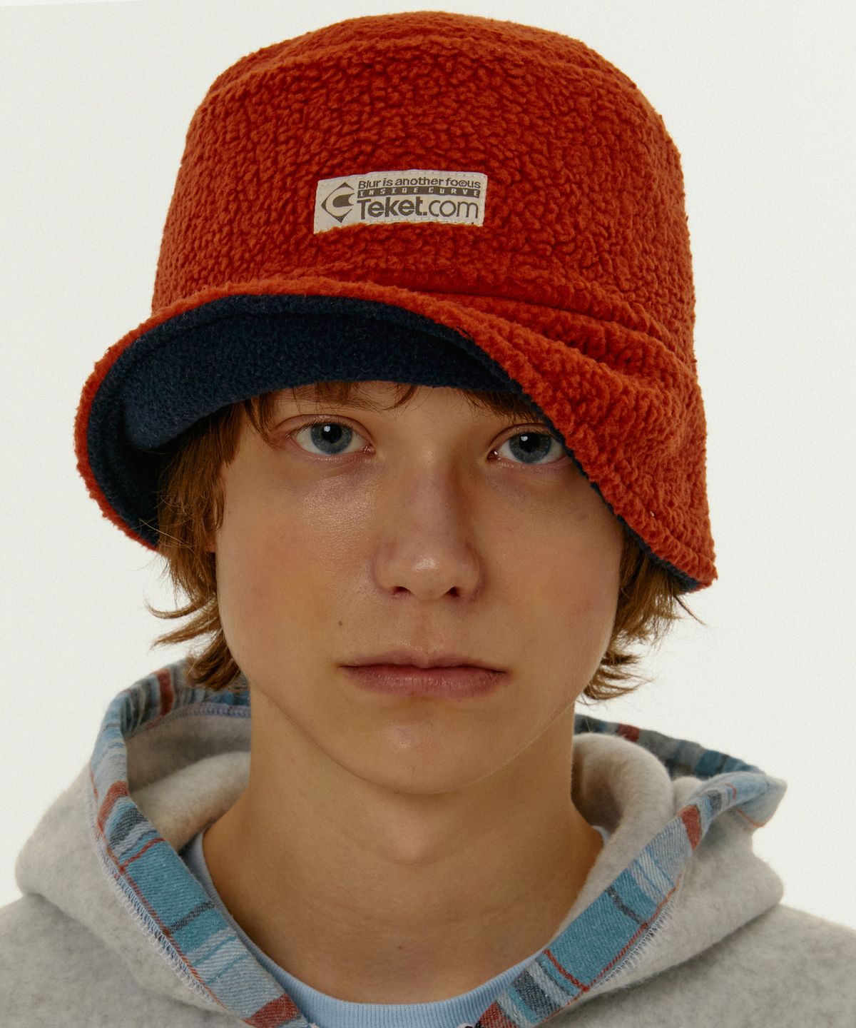 테켓(TEKET) Incur Reversible Bucket Hat Navy