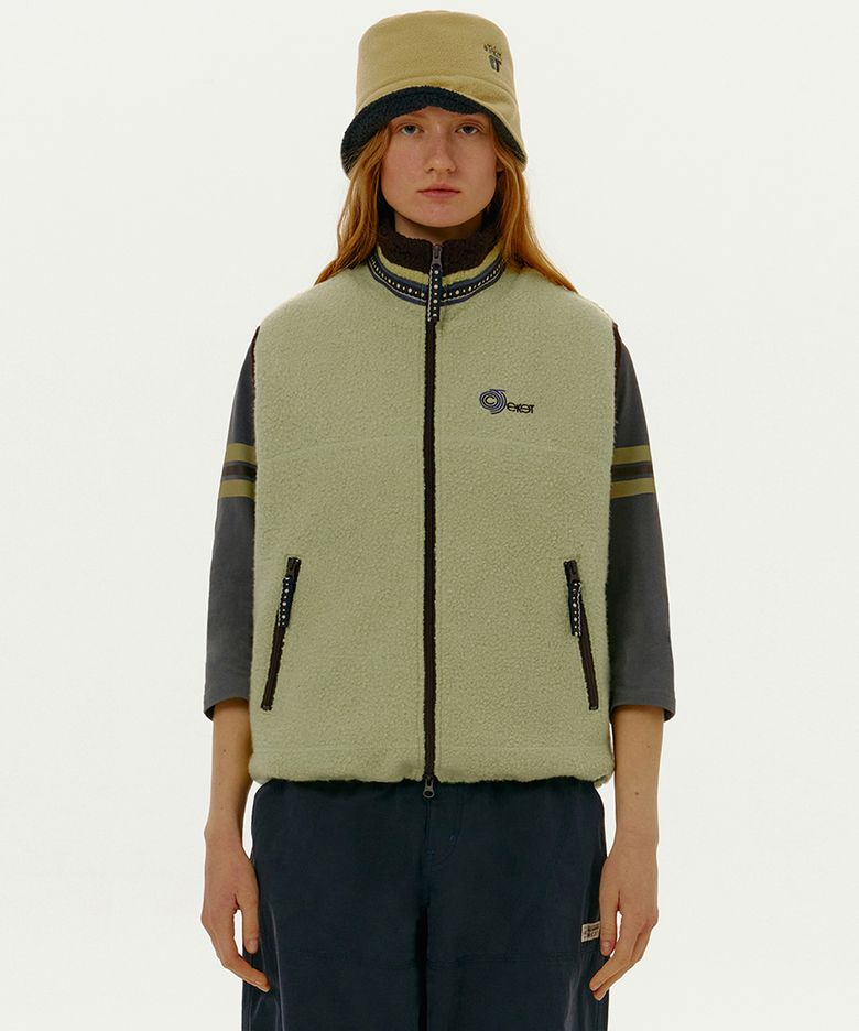 CT Curve Boucle Fleece Vest Light Green