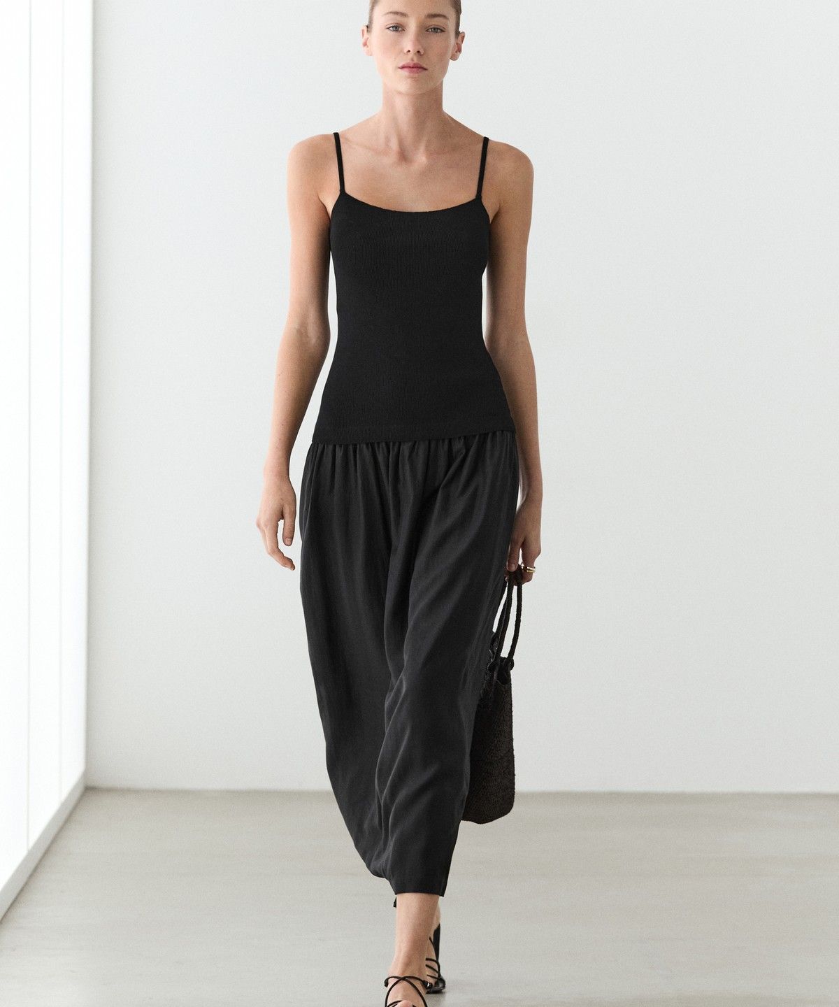 마시모두띠(MASSIMO DUTTI) 스트랩 미디 콤비 원피스