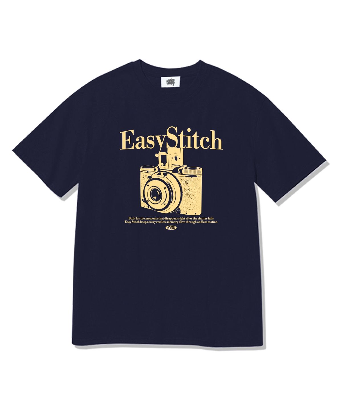이지스티치(EASY STITCH) 스티치카메라 반팔티셔츠 네이비