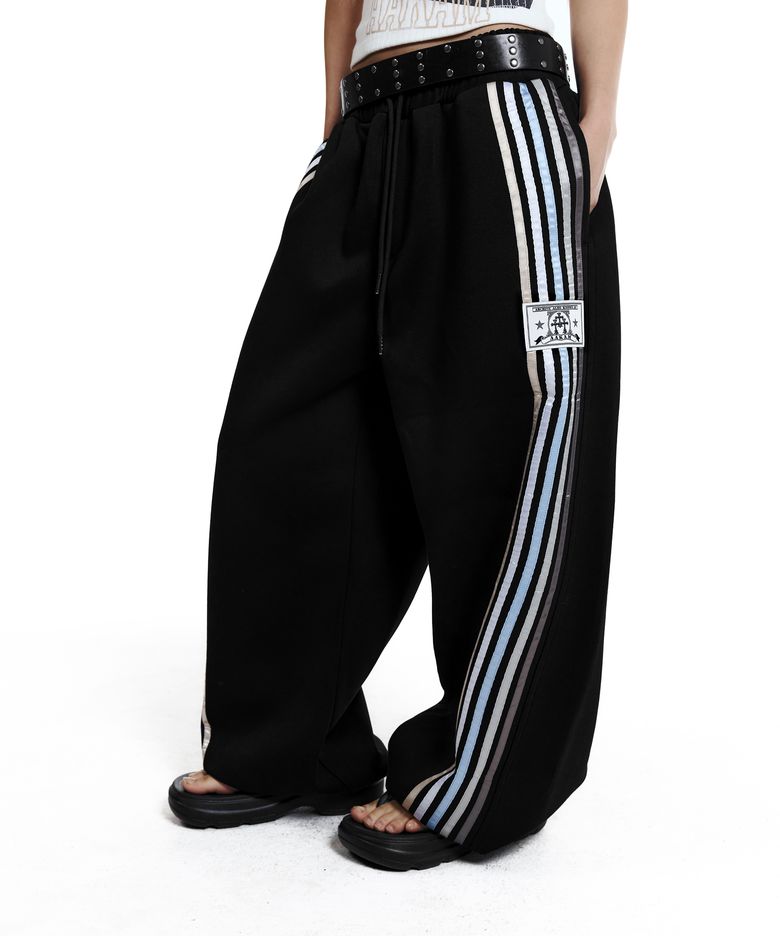 Line Taped Track Pants (Black)