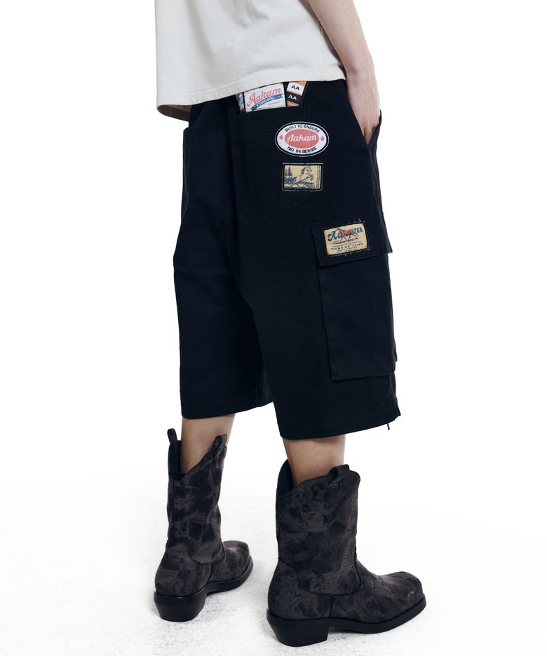 Patch Cargo Bermuda Pants (Black)
