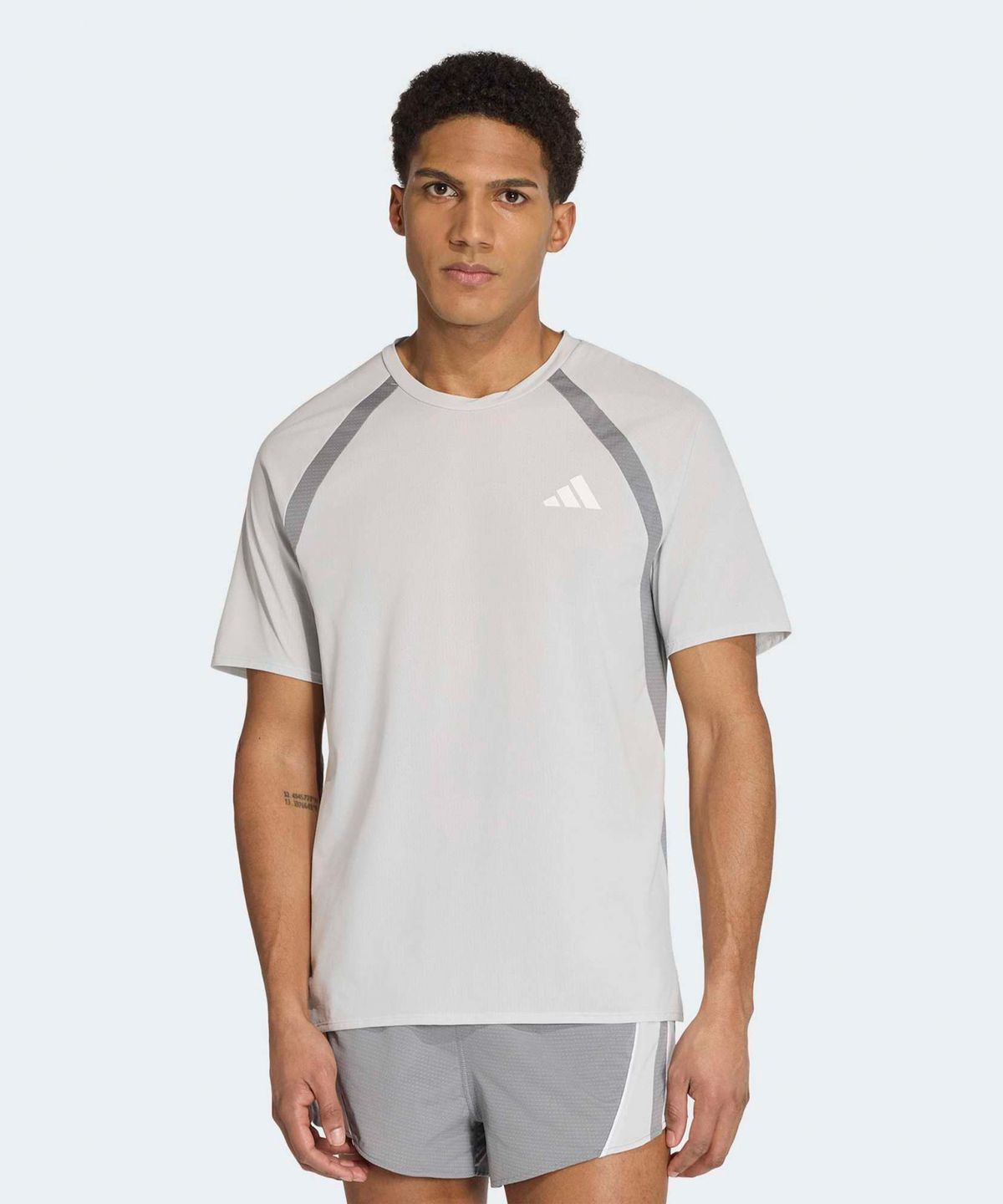 아디다스(ADIDAS) 아디제로 아카이브 러닝 티셔츠 - 그레이 / KG9748