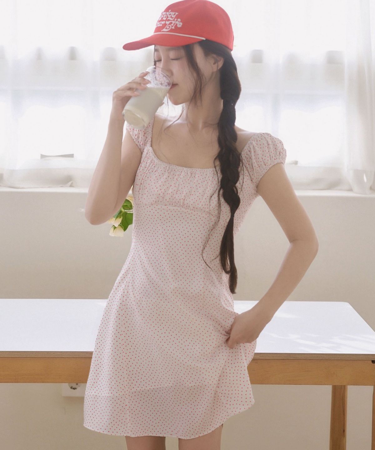 리메크(LIEMÉQUE) 하트 레인 퍼프 미니 드레스 화이트