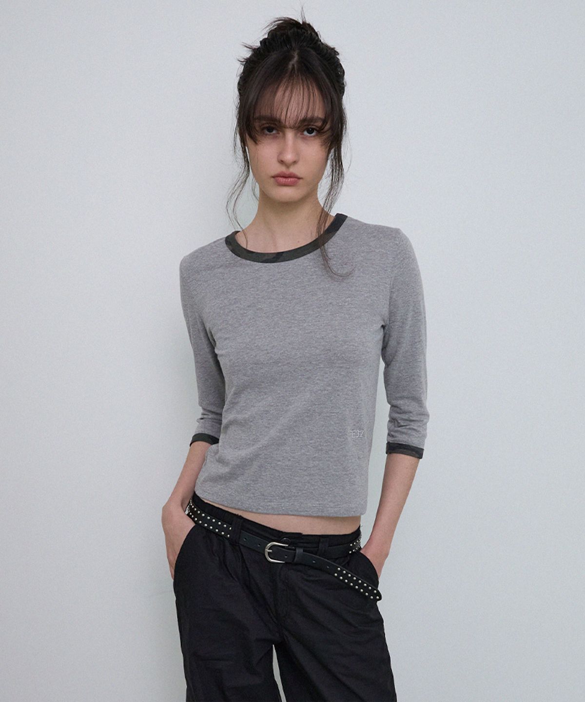 프리퍼프리퍼(PREFERPREFER) Ringer 3/4 Tee (Melange Grey/Camo)