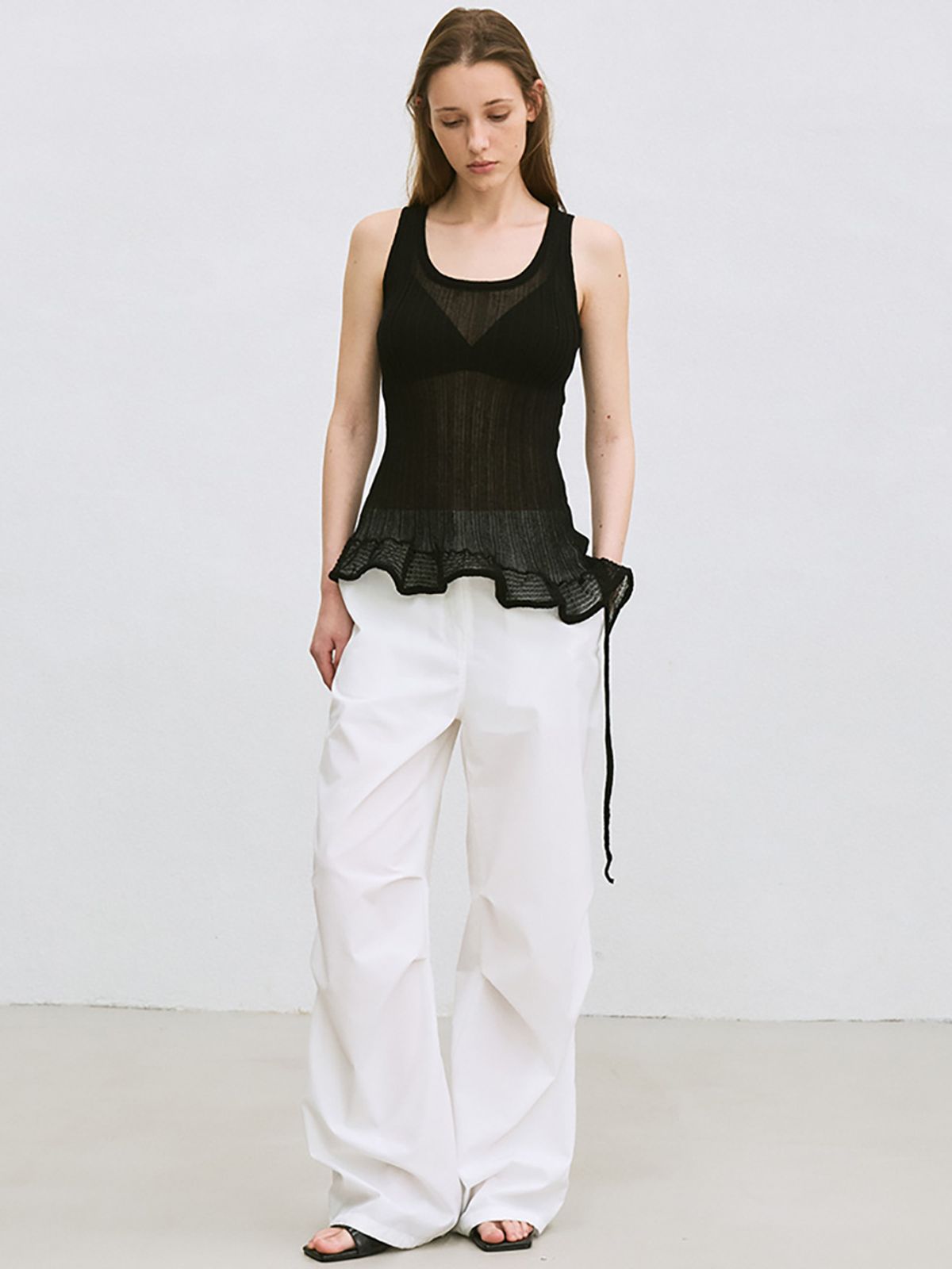르(LE) summer parachute pants (white)