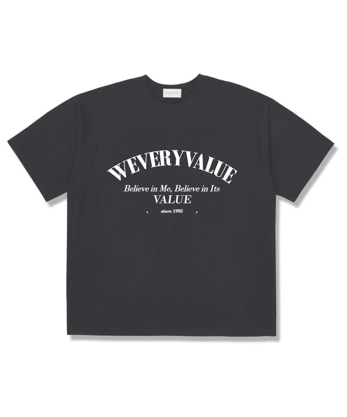 위베리벨류(WEVERYVALUE) 빌리브인미 오버핏 반팔티셔츠 다크그레이