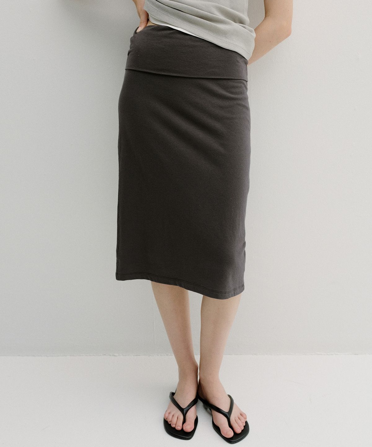 블랭크03(BLANK03) fold-over waist jersey skirt (charcoal)