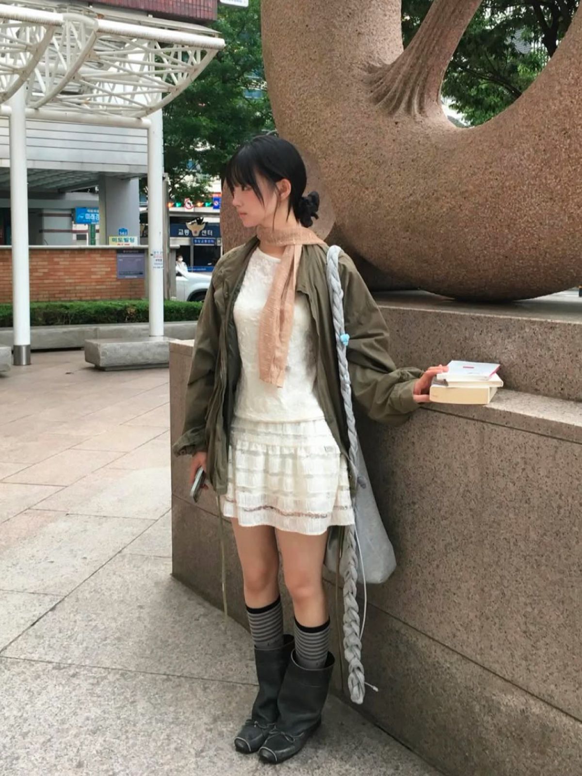 피브스피브스(PEEVES PEEVES) Layered Lace Mini Skirt / Cream