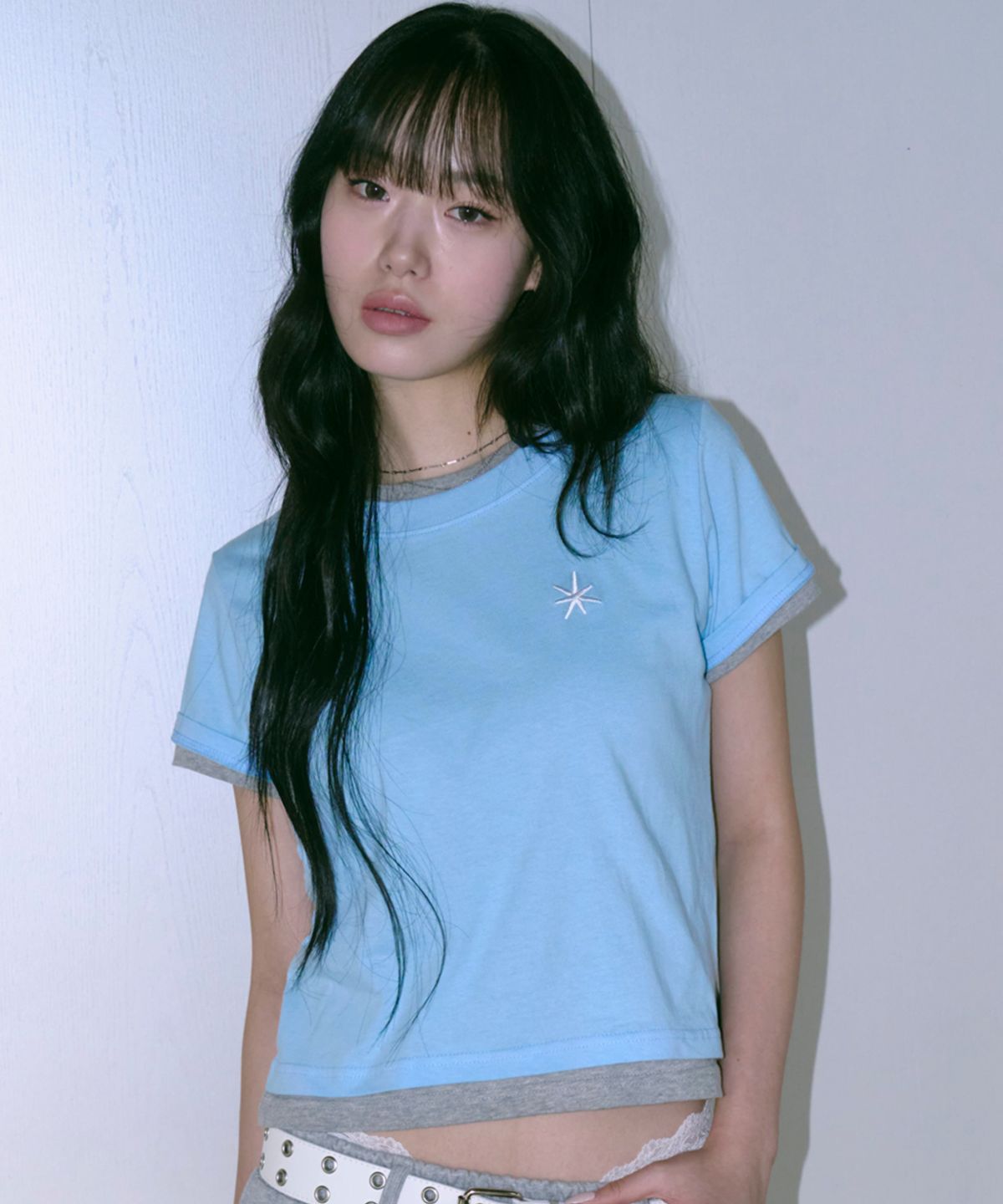 언타이틀 서울(UNTITLED SEOUL) 언타이틀 레이어드 크롭 반팔 블루