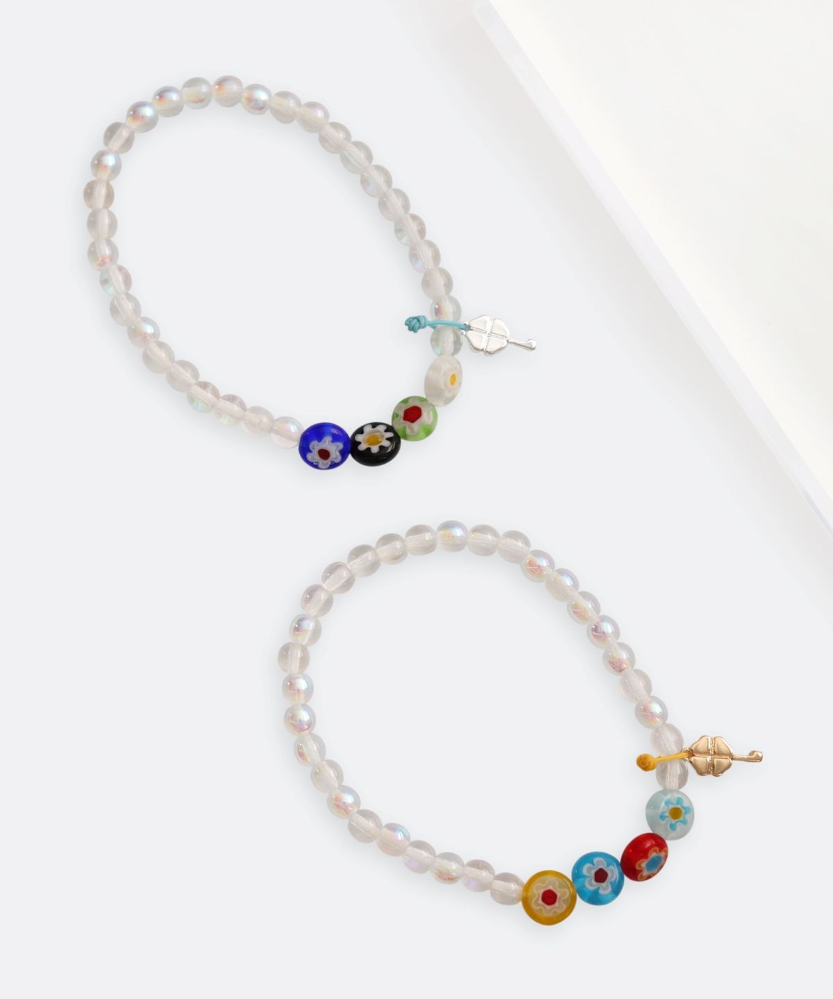 봉보(BONBEAU) Flower aurora glass beads Bracelet 컬러 플라워 오로라 글라스 비즈 클로버 참 팔찌
