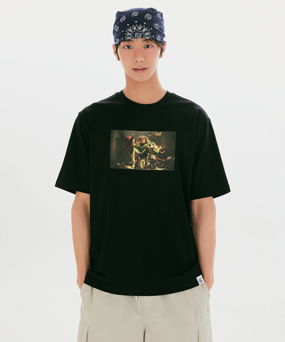 스파오(SPAO) [토이스토리] 반팔 티셔츠(Black)_SPRLG37U27