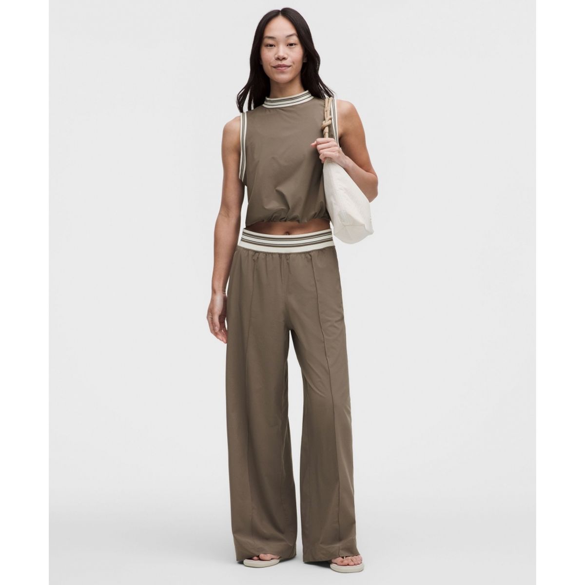 룰루레몬(LULULEMON) 브리즐리 미드라이즈 팬츠 트림 *아시아 핏  NOMD