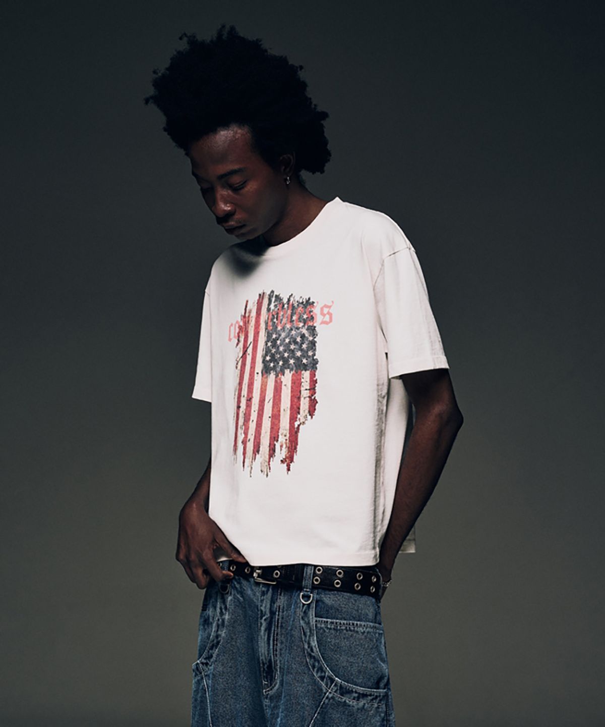 코너블레스(CORNERBLESS) STARS AND STRIPES HALF SLEEVE WHITE CROP T-SHIRTS