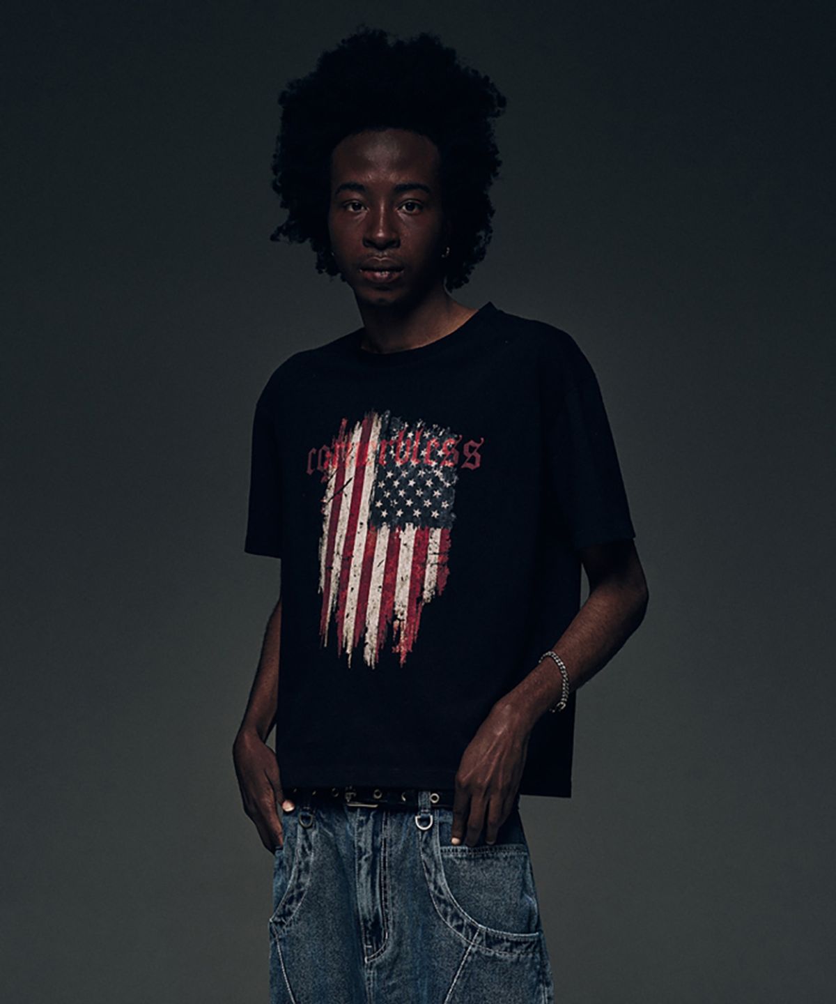 코너블레스(CORNERBLESS) STARS AND STRIPES HALF SLEEVE BLACK CROP T-SHIRTS