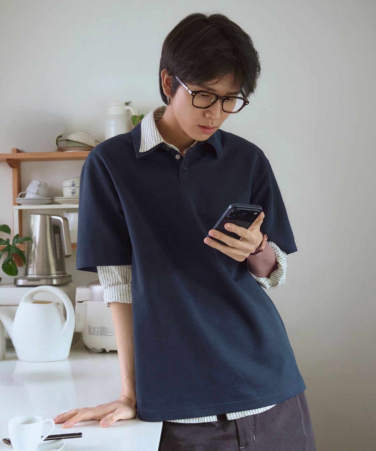 우알롱(WOOALONG) Airy cotton semi-loose polo shirt - NAVY