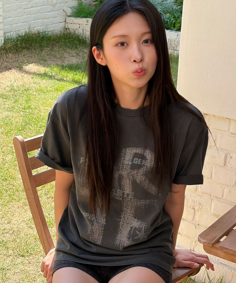 쵸크 피그먼트 반팔티 블랙 차콜