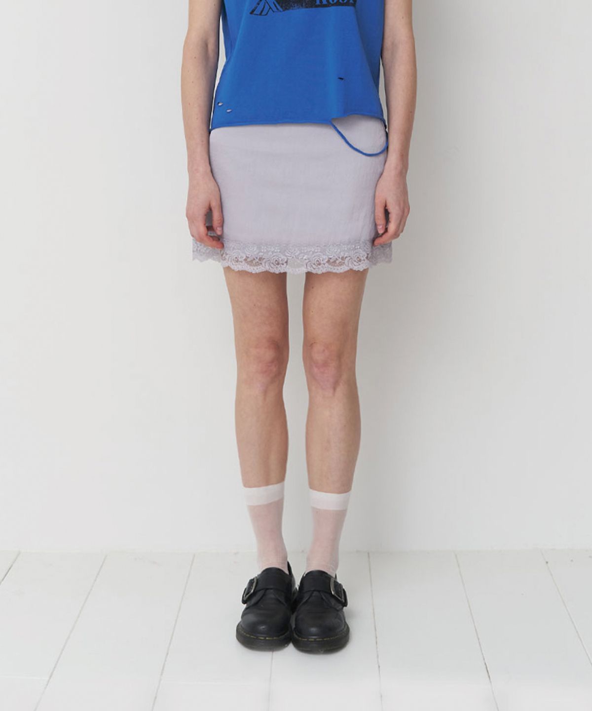 프리퍼프리퍼(PREFERPREFER) Lace Satin Skirt (Silver)